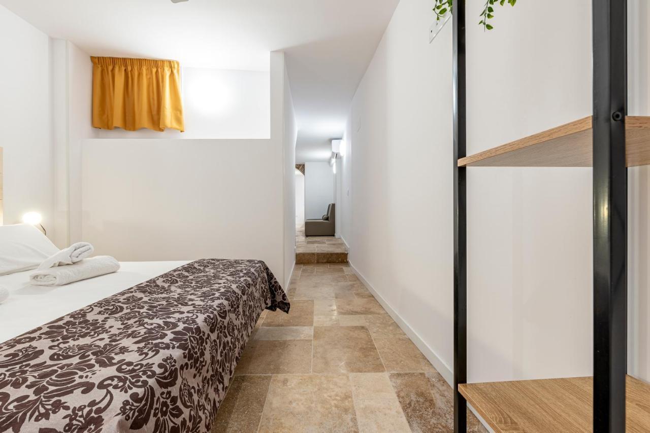 Bajo Interior Sin Ventana En Barri Port Maritim Apartamento Tarragona